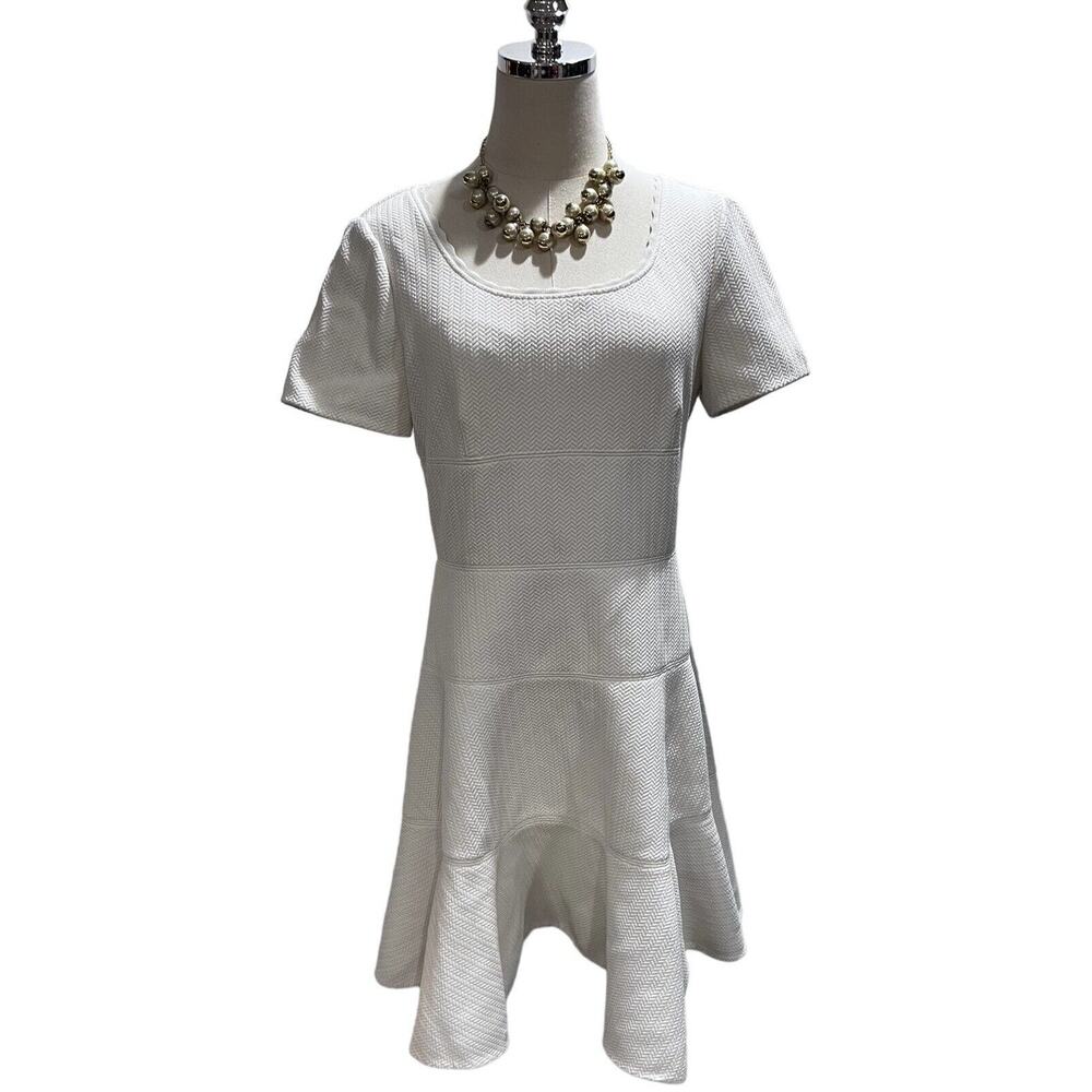 Rebecca Taylor Short Sleeve Stretch Textured Scoop Neck‎ White Lined Dress Sz 10